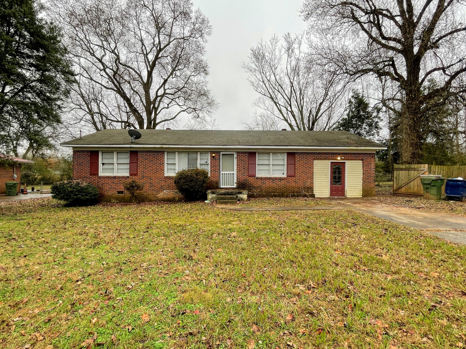 Property main image