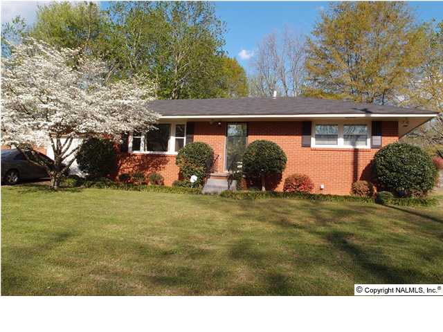 Property main image