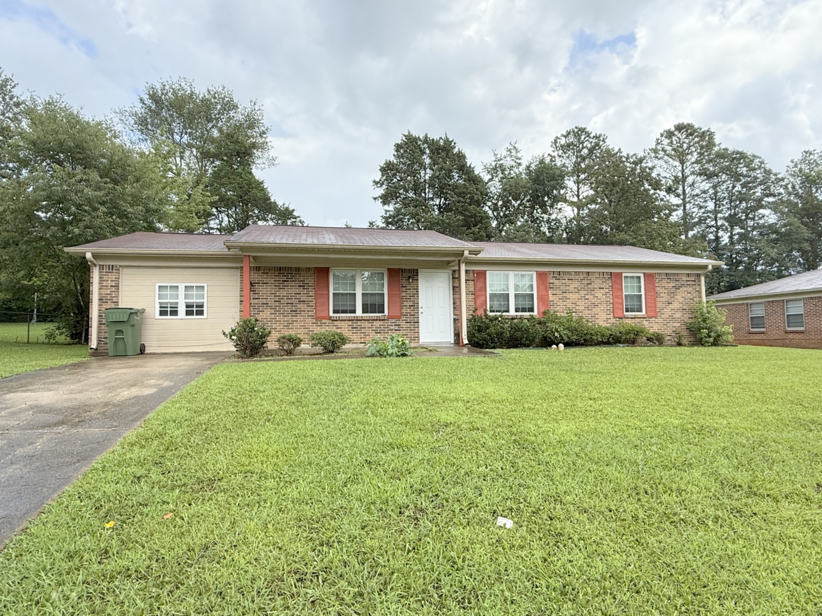 Deerfield Road - 3414