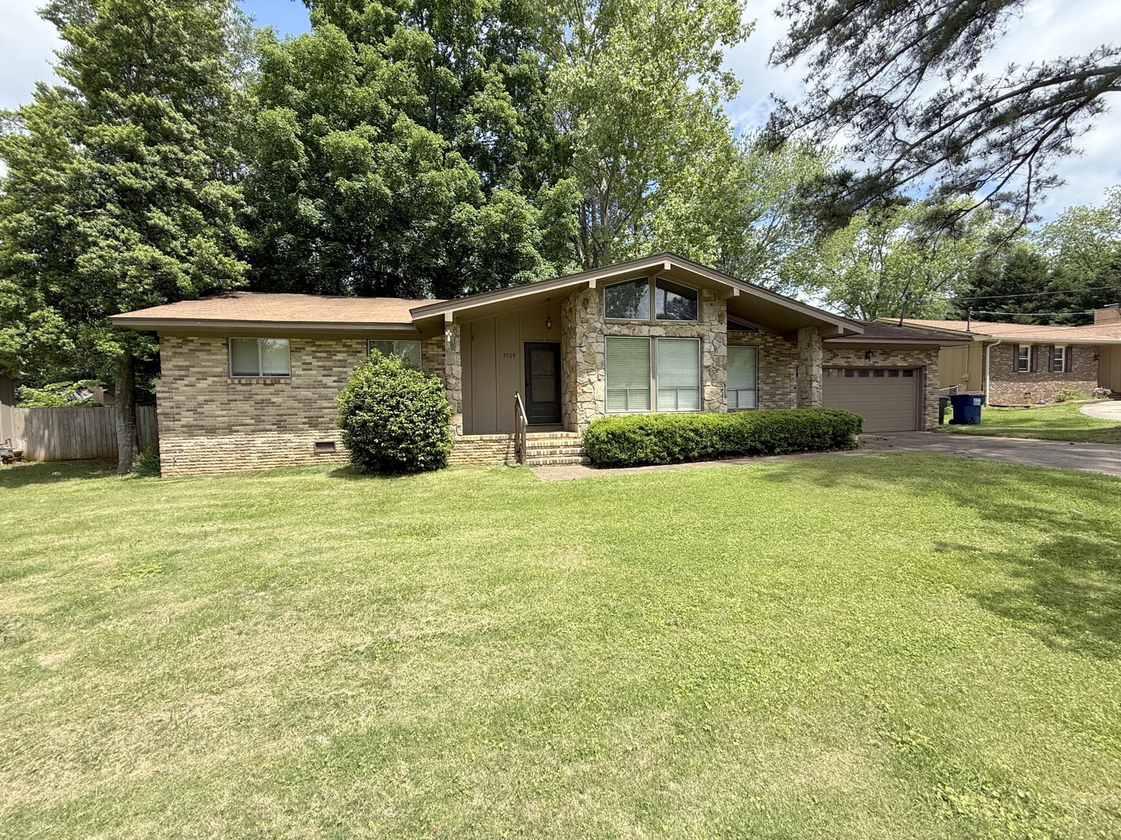 2509 Excalibur Drive Southeast