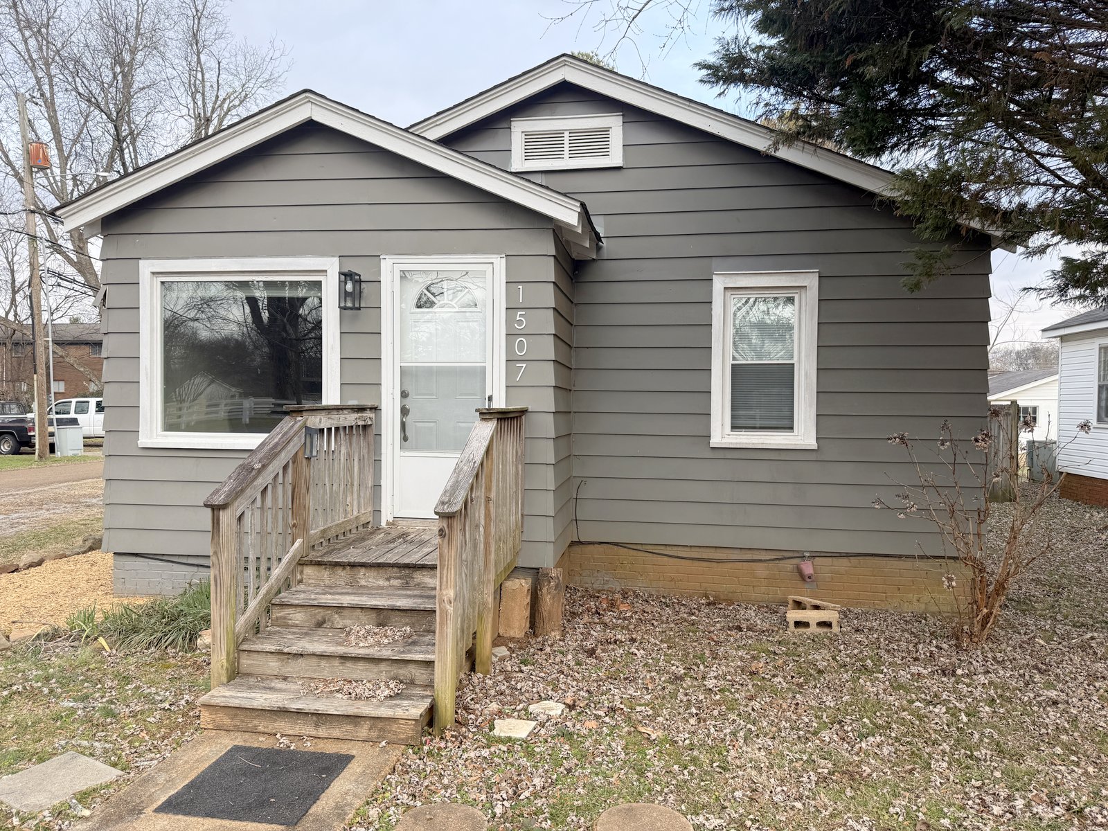 1507 McCullough Avenue Northeast